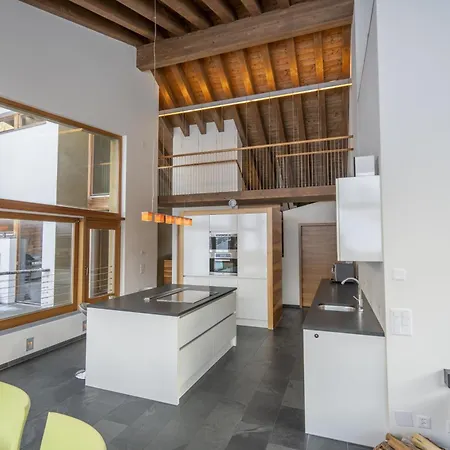 Apartment Der Monolith *