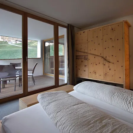 Apartment Der Monolith