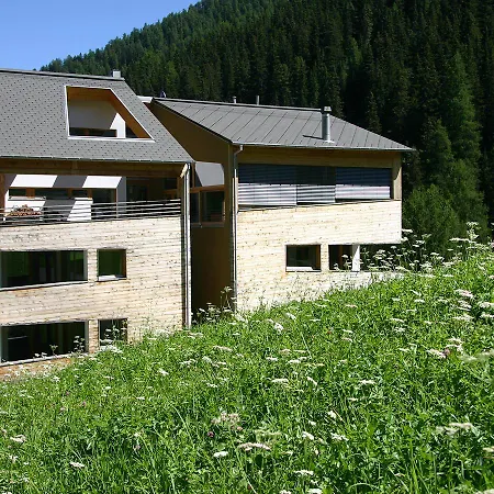 Apartment Der Monolith