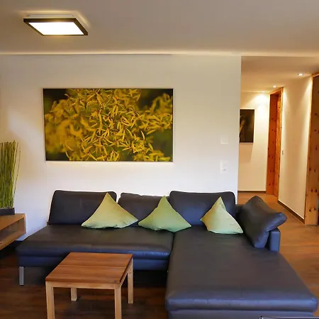 Der Monolith Apartment