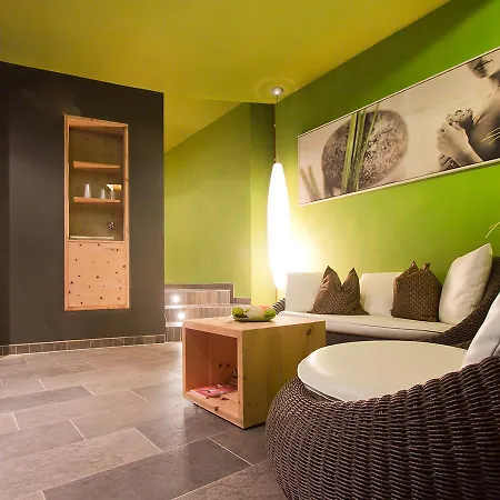 Der Monolith Apartment